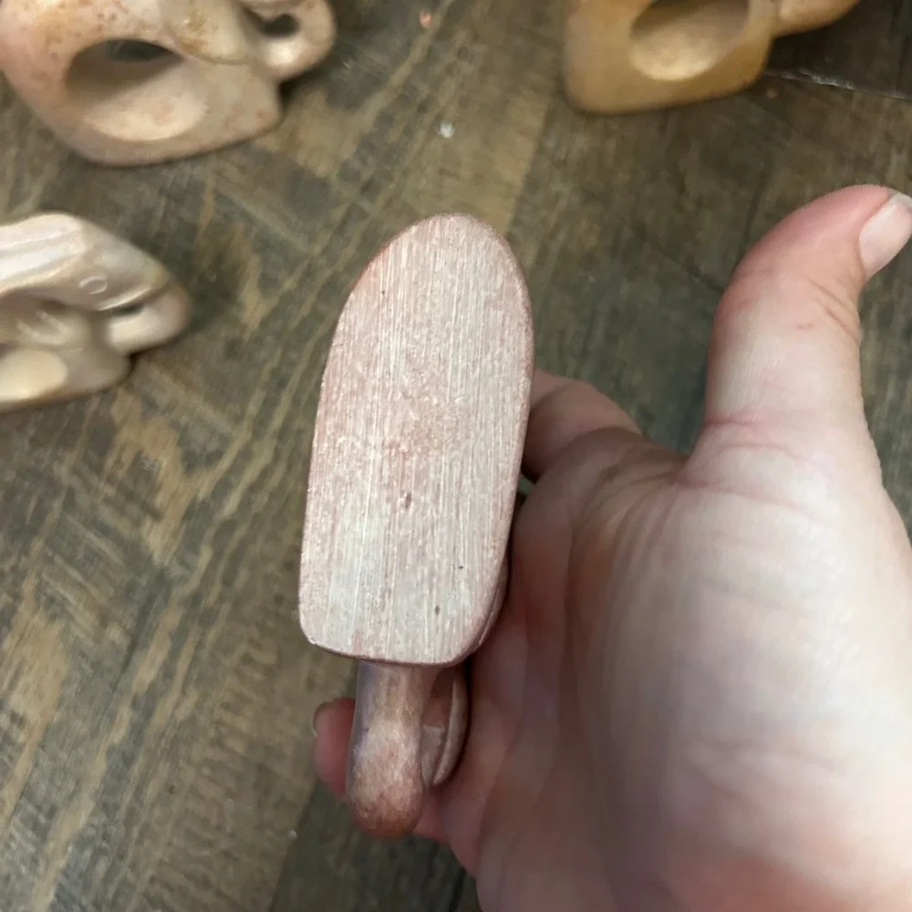 Unbranded hand carved
